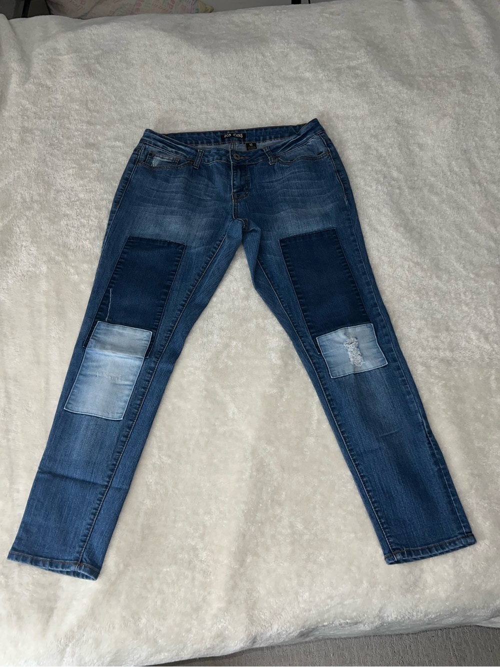 ZCO Women’s Blue Patchwork Jeans